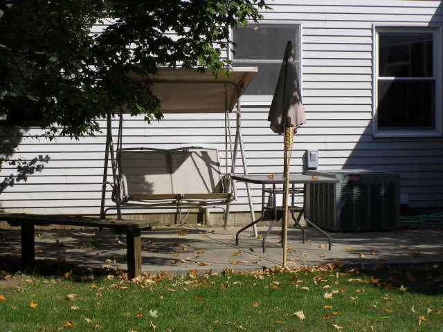 1767 Parkgate Road Columbus, OH 43229 - Photo 8 of 10 Gallery Image 8