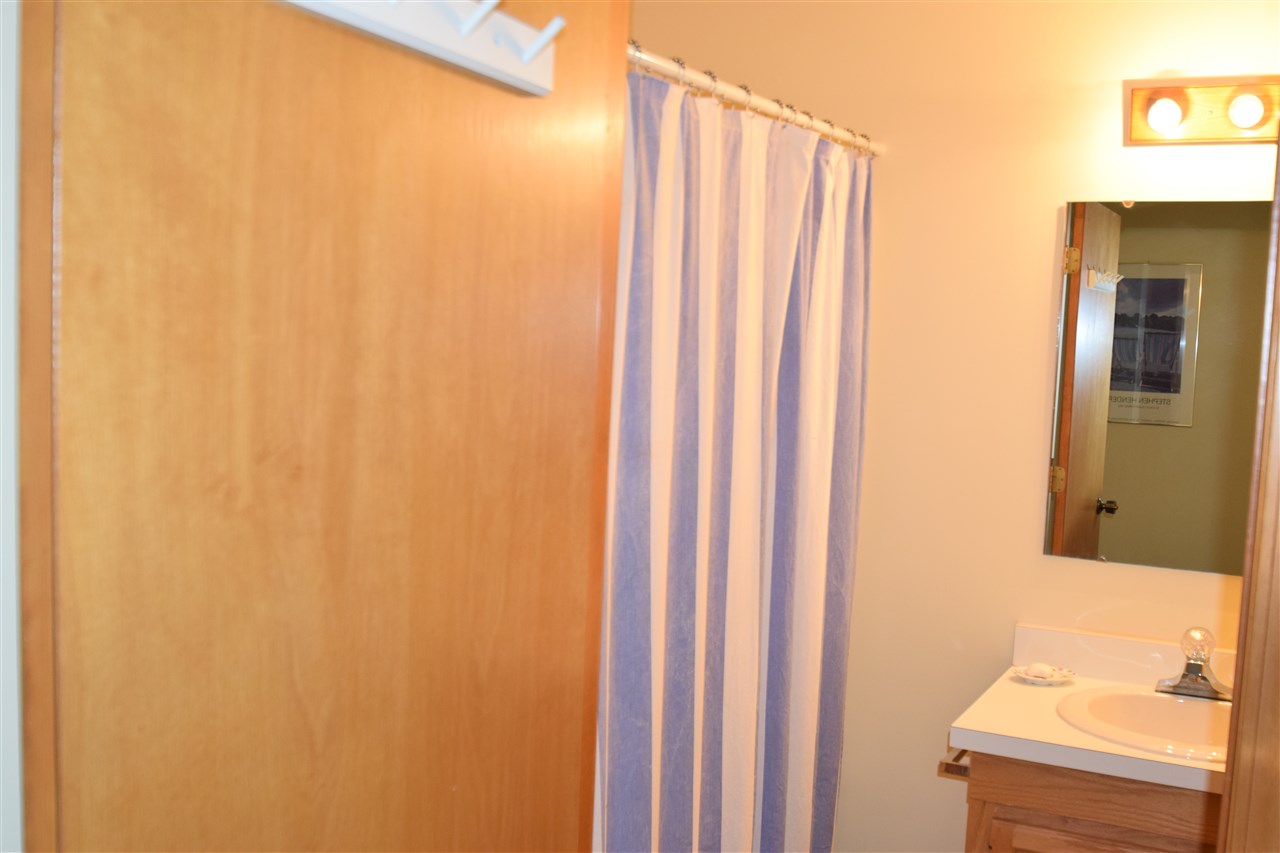 8716 East Hatchery Road Syracuse, IN 46567 - Photo 22 of 28 Gallery Image 22
