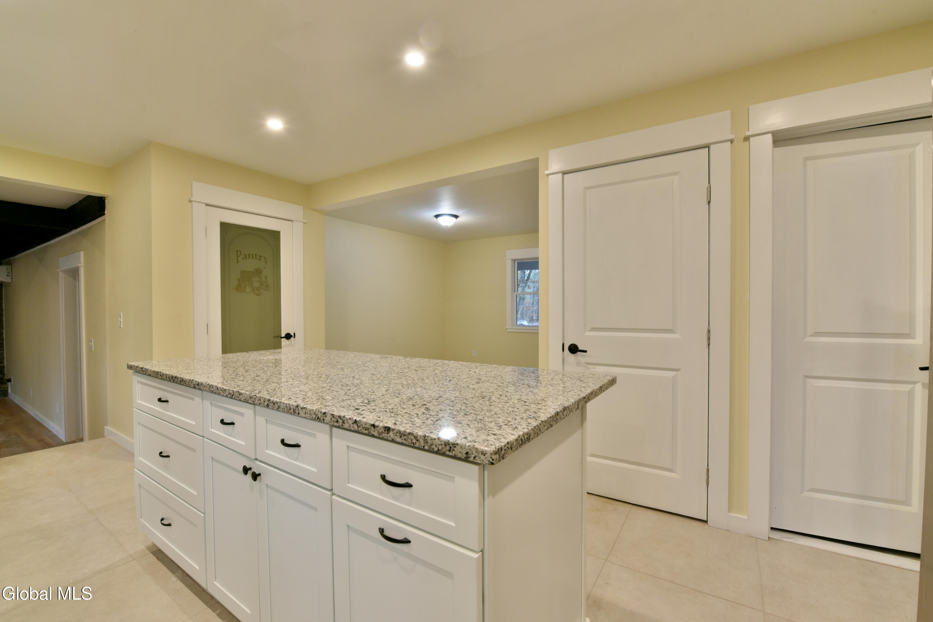 1011 Middleline Road Ballston Spa, NY 12020 - Photo 13 of 57 15