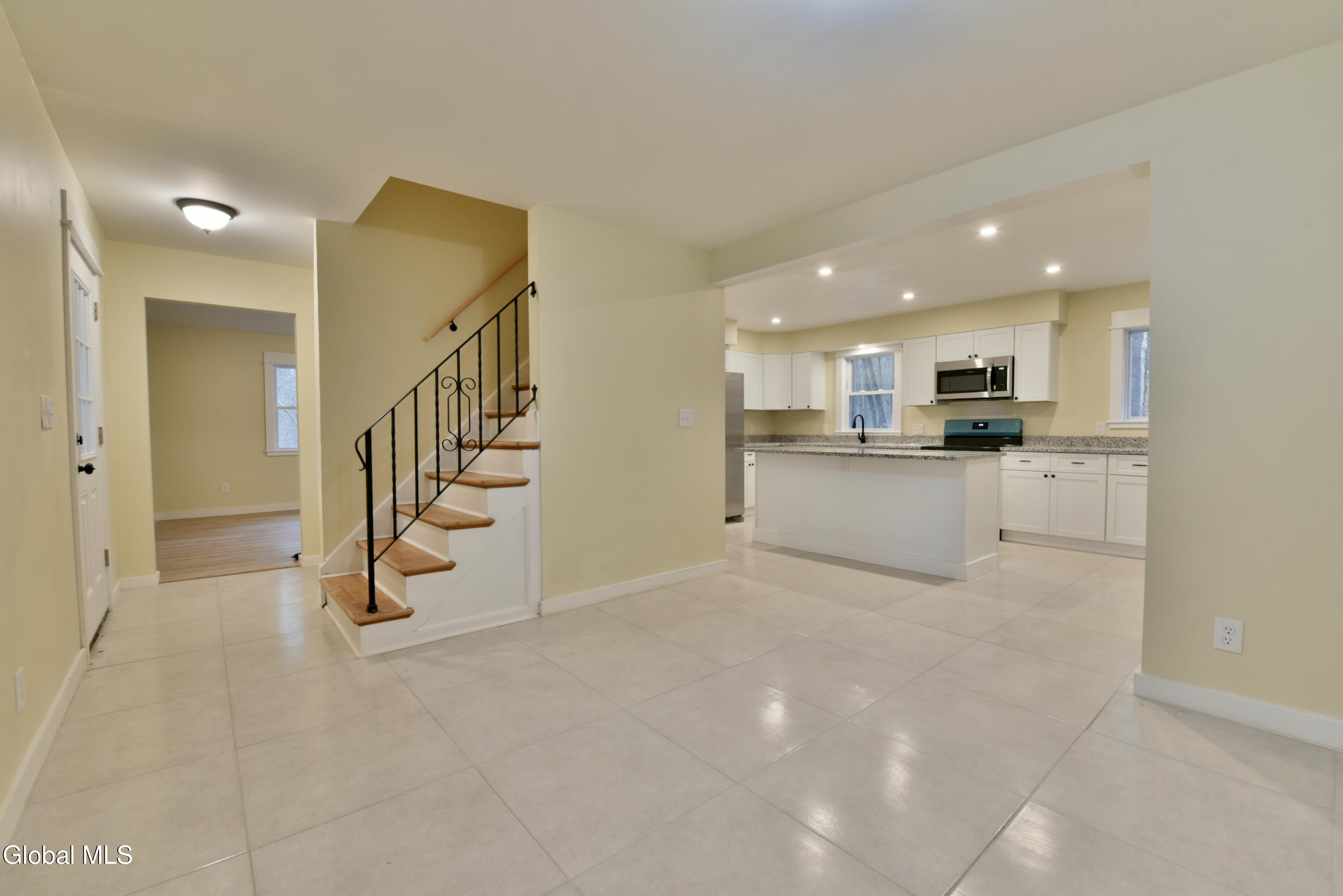 1011 Middleline Road Ballston Spa, NY 12020 - Photo 21 of 57 23