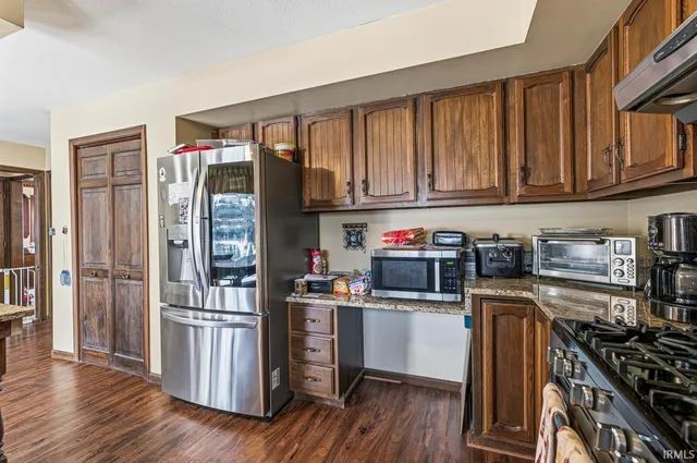 $335,000 | 51081 High Meadow Drive, Granger, IN 46530