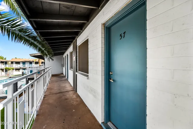 $699 | 3025 North 32nd Street, Unit 57, Phoenix, AZ 85018