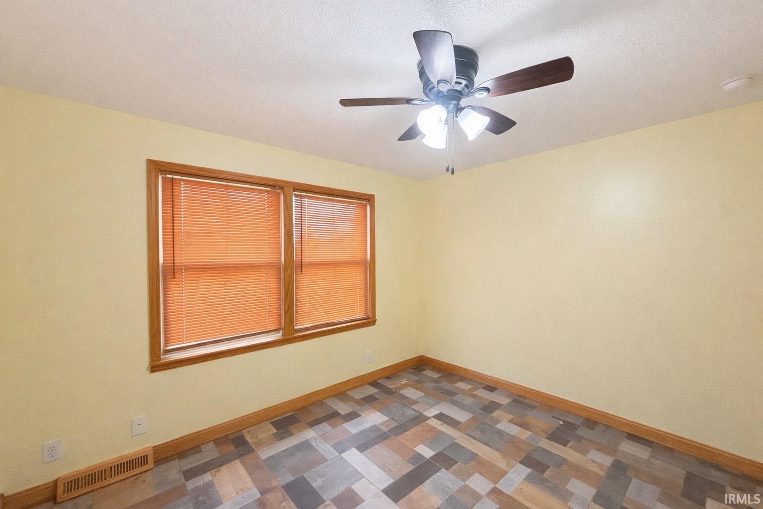 8585 8A Road Plymouth, IN 46563 - Photo 9 of 21