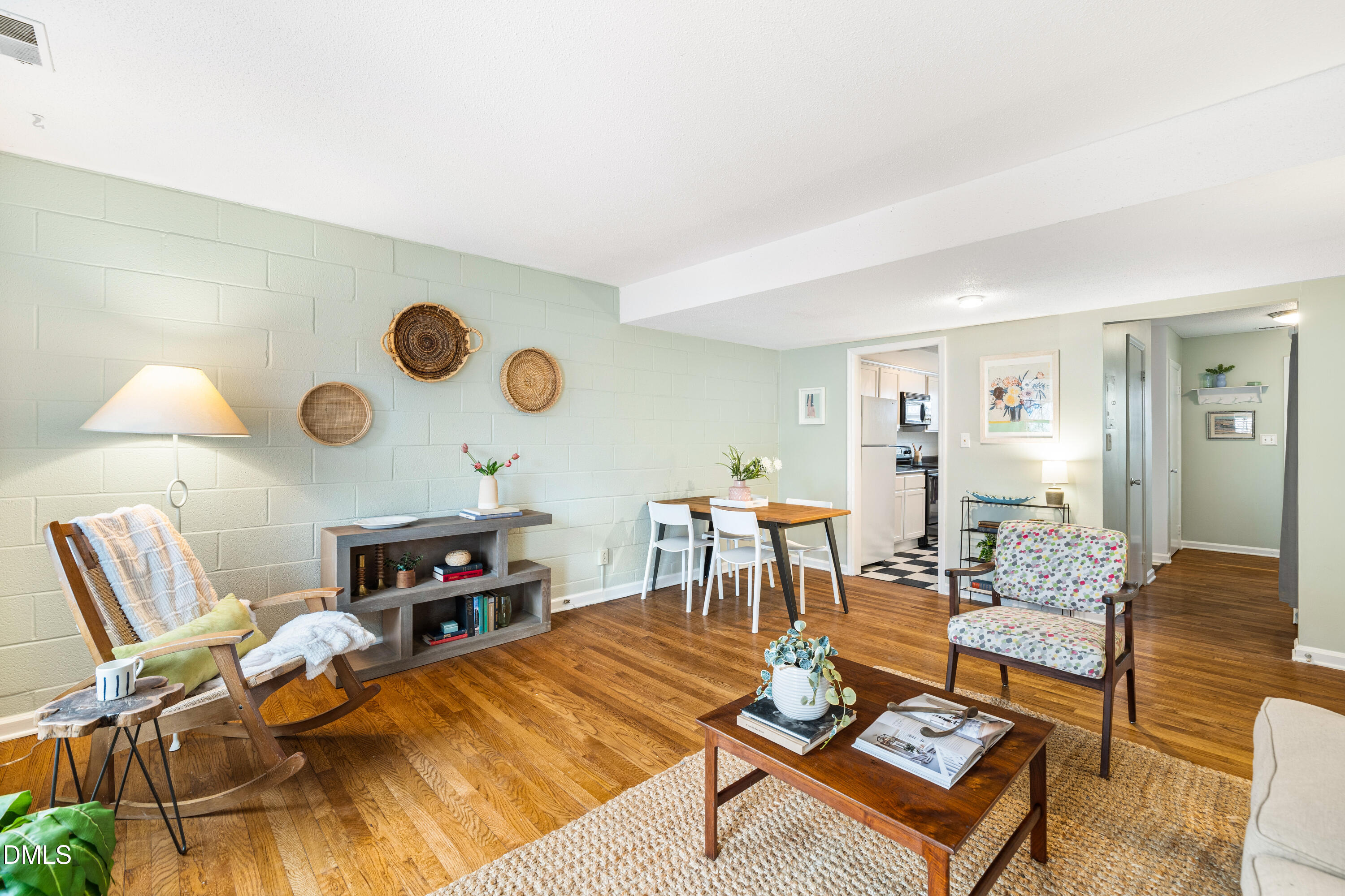 400 Davie Road, Unit 57 Carrboro, NC 27510 - Photo 13 of 28 400DavieRd.57-019