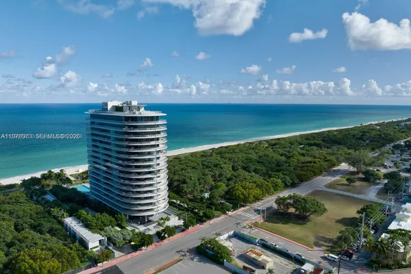 $4,526,000 | 8701 Collins Avenue, Unit 404, Miami Beach, FL 33141