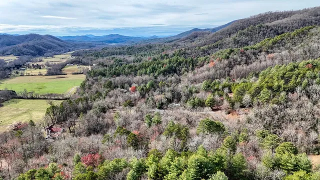 $93,100 | Lot 15 Moore Acres, Hayesville, NC 28904