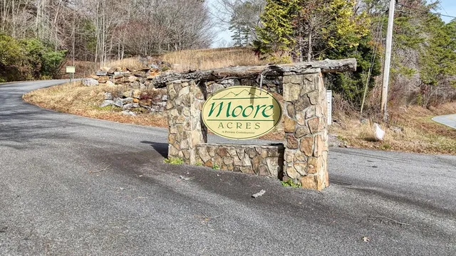 $93,100 | Lot 15 Moore Acres, Hayesville, NC 28904