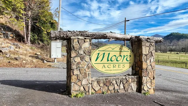 $93,100 | Lot 15 Moore Acres, Hayesville, NC 28904