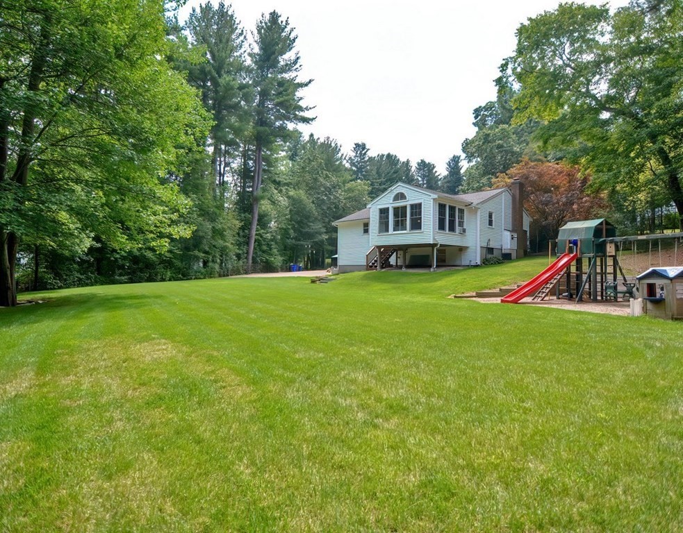 1 Rockpoint Road Southborough, MA 01772 - Photo 8 of 42 Gallery Image 8