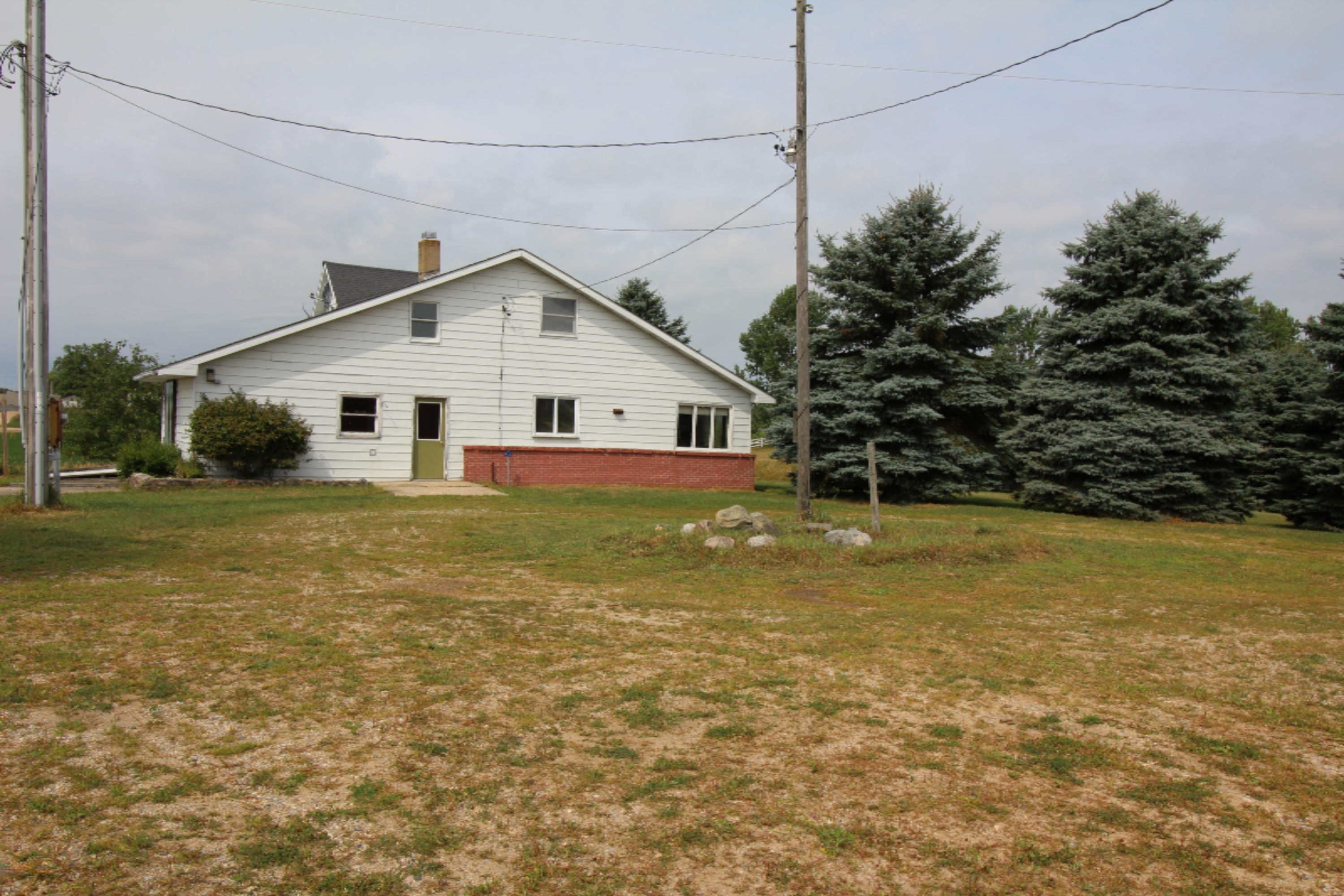 8713 County Line Road Marion, MI 49665 - Photo 2 of 40 IMG_5594