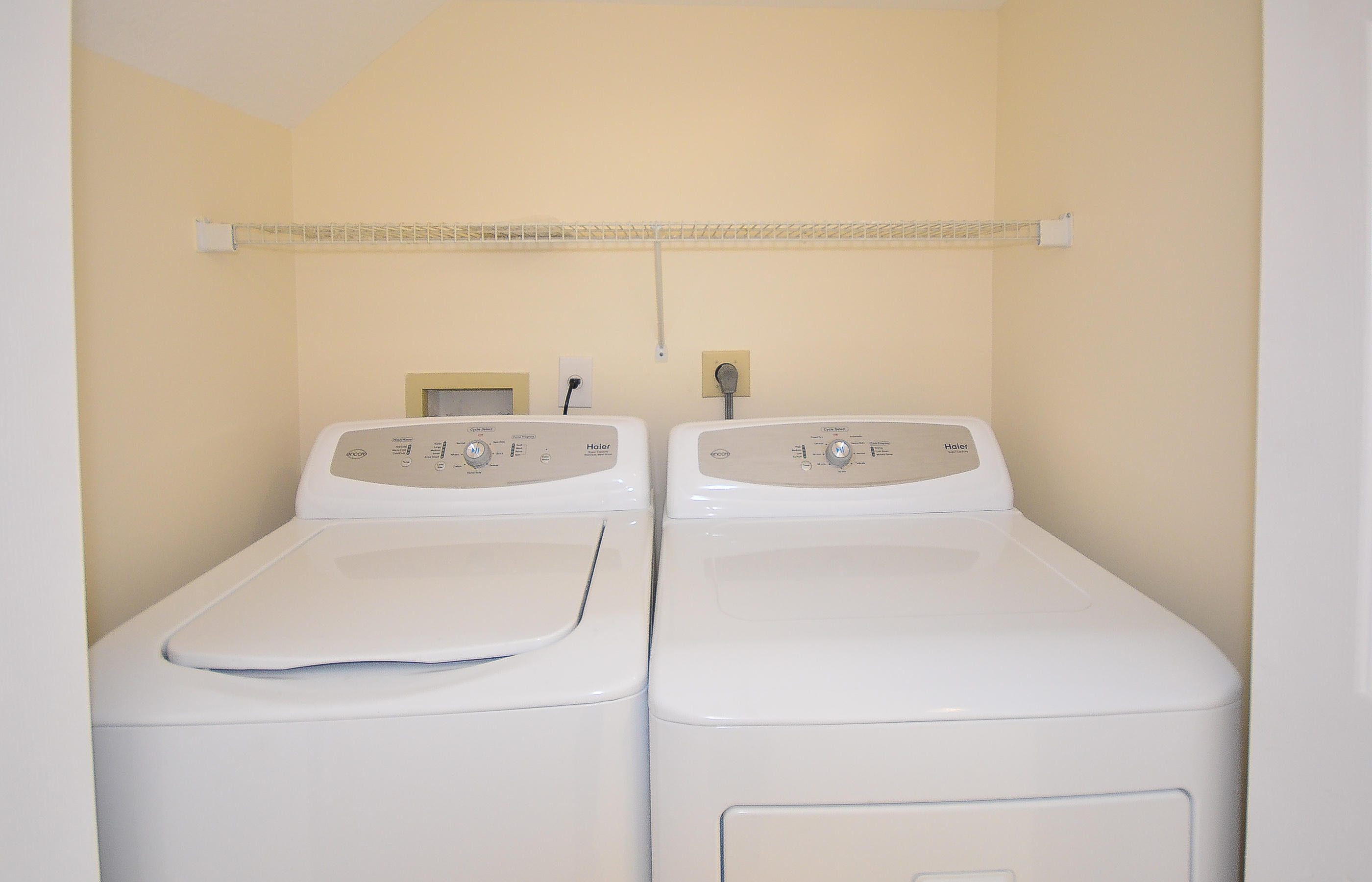 22481 Middletown Drive Boca Raton, FL 33428 - Photo 28 of 33 Washer /Dryer
