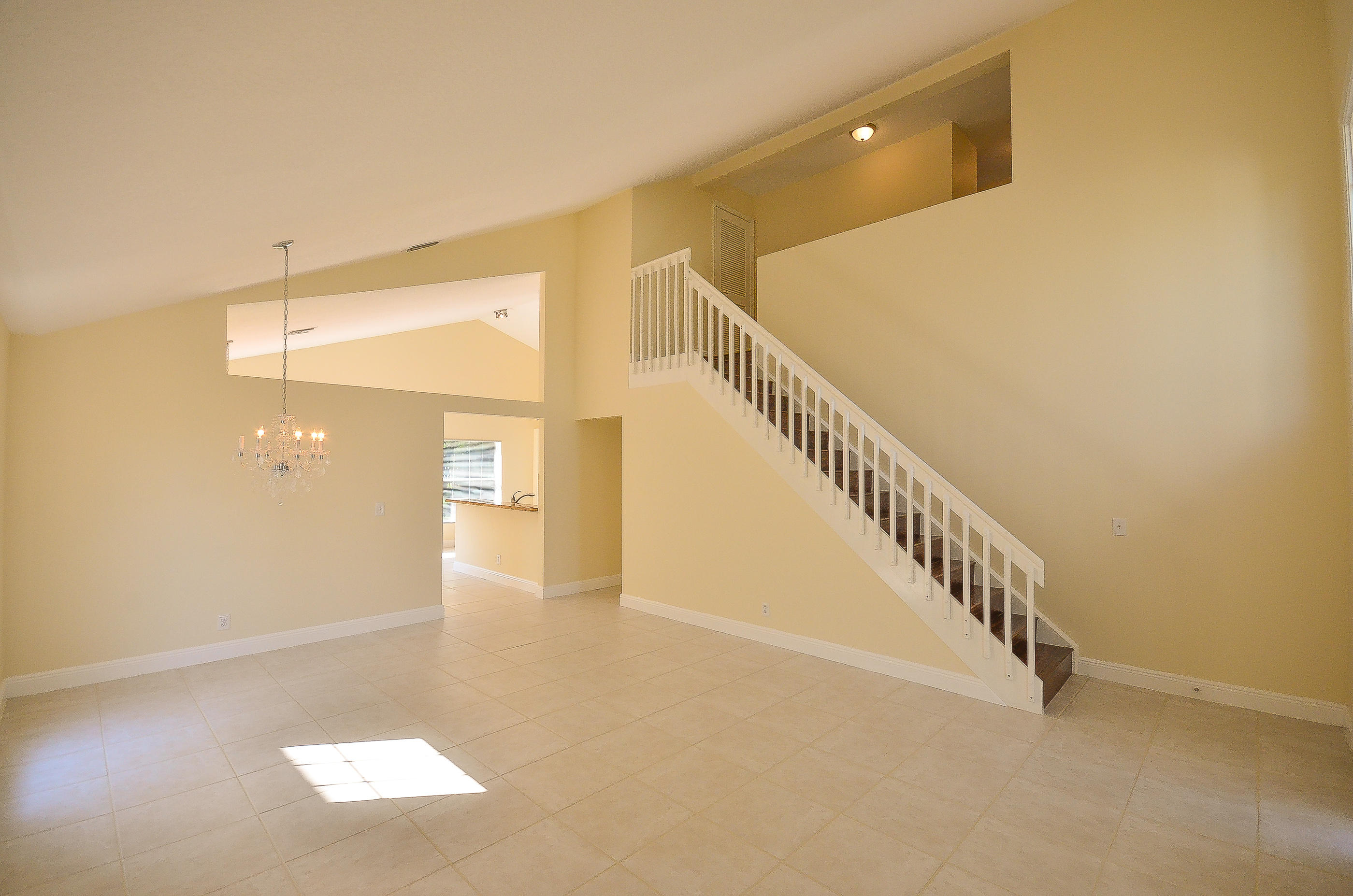 22481 Middletown Drive Boca Raton, FL 33428 - Photo 5 of 33 Dining Room