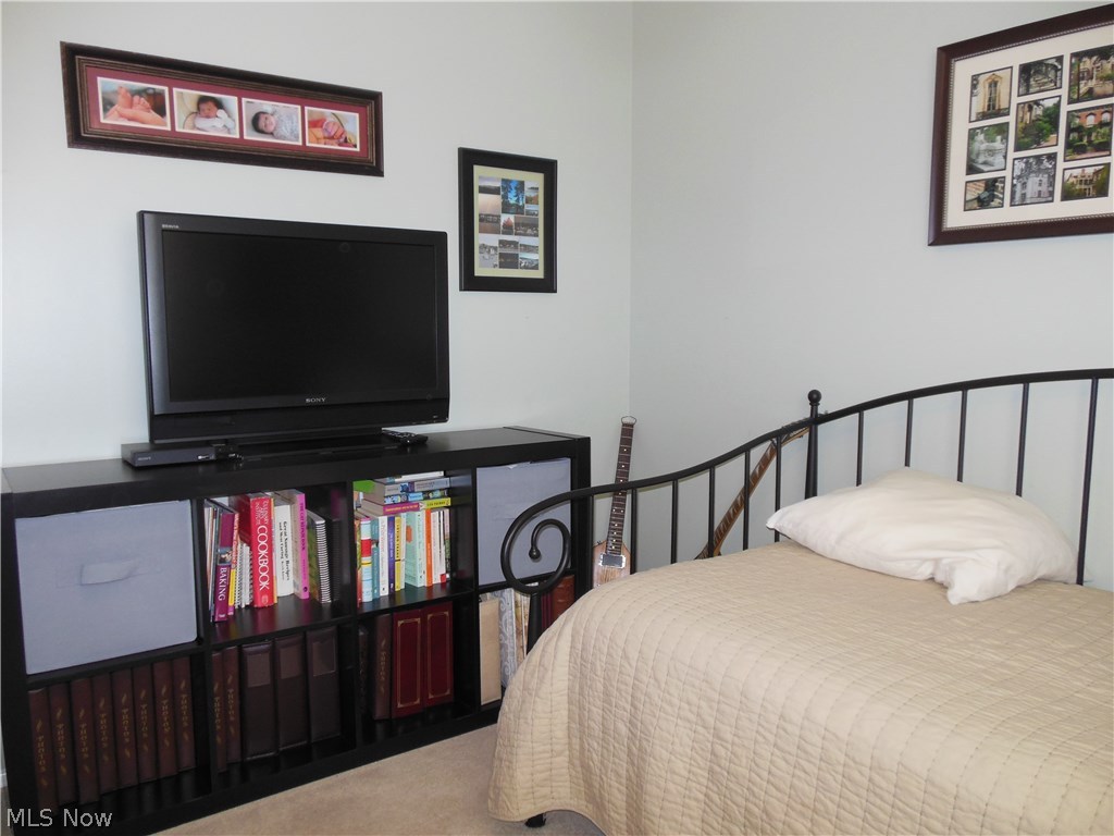 1704 Falkirk Road Madison, OH 44057 - Photo 20 of 26 Bedroom Three