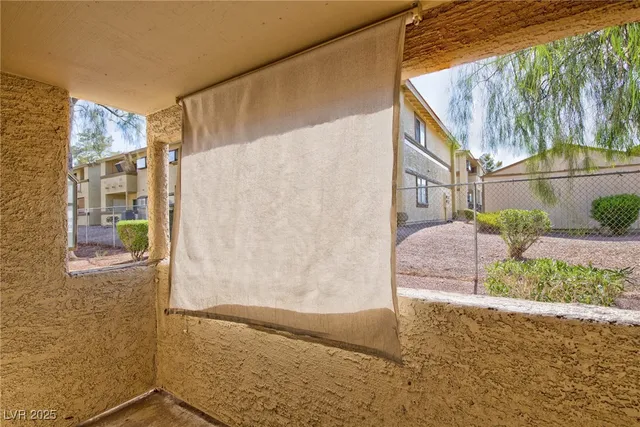 $1,050 | 7200 West Pirates Cove Road, Unit 1094, Las Vegas, NV 89145