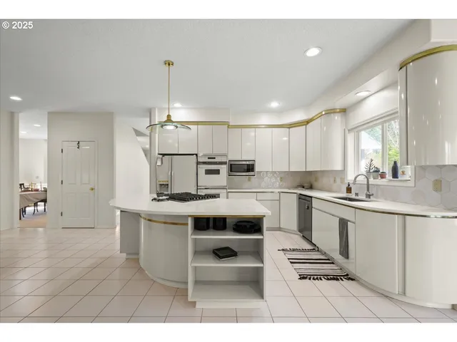 $849,900 | 4910 Northeast 139th Street, Vancouver, WA 98686