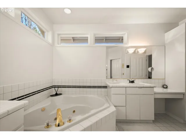 $849,900 | 4910 Northeast 139th Street, Vancouver, WA 98686