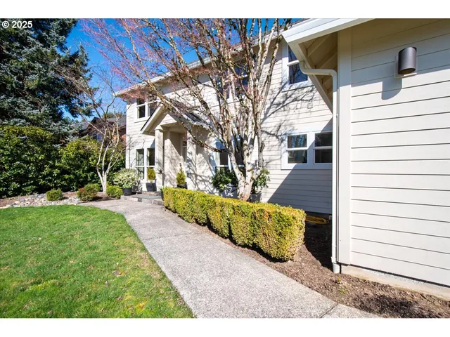 $849,900 | 4910 Northeast 139th Street, Vancouver, WA 98686