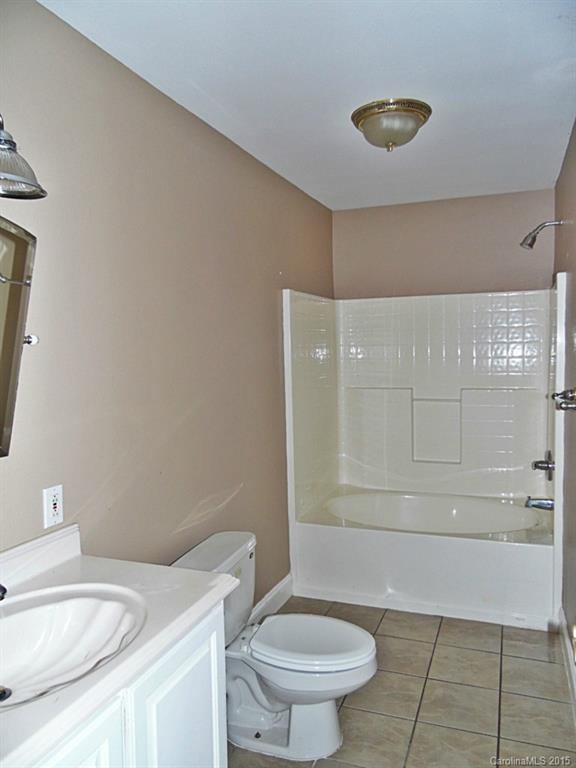 1898 Catoe Road Lancaster, SC 29720 - Photo 5 of 20
