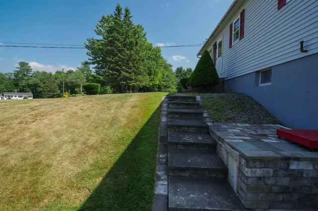 $349,900 | 16 Libby Hill Road, Newport, ME 04953