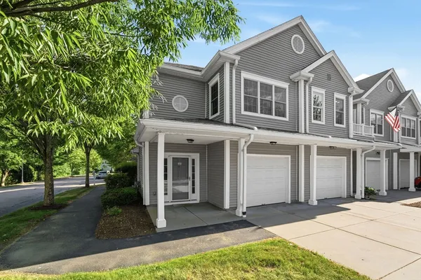 $589,900 | 631 East Street, Unit B201, Mansfield, MA 02048