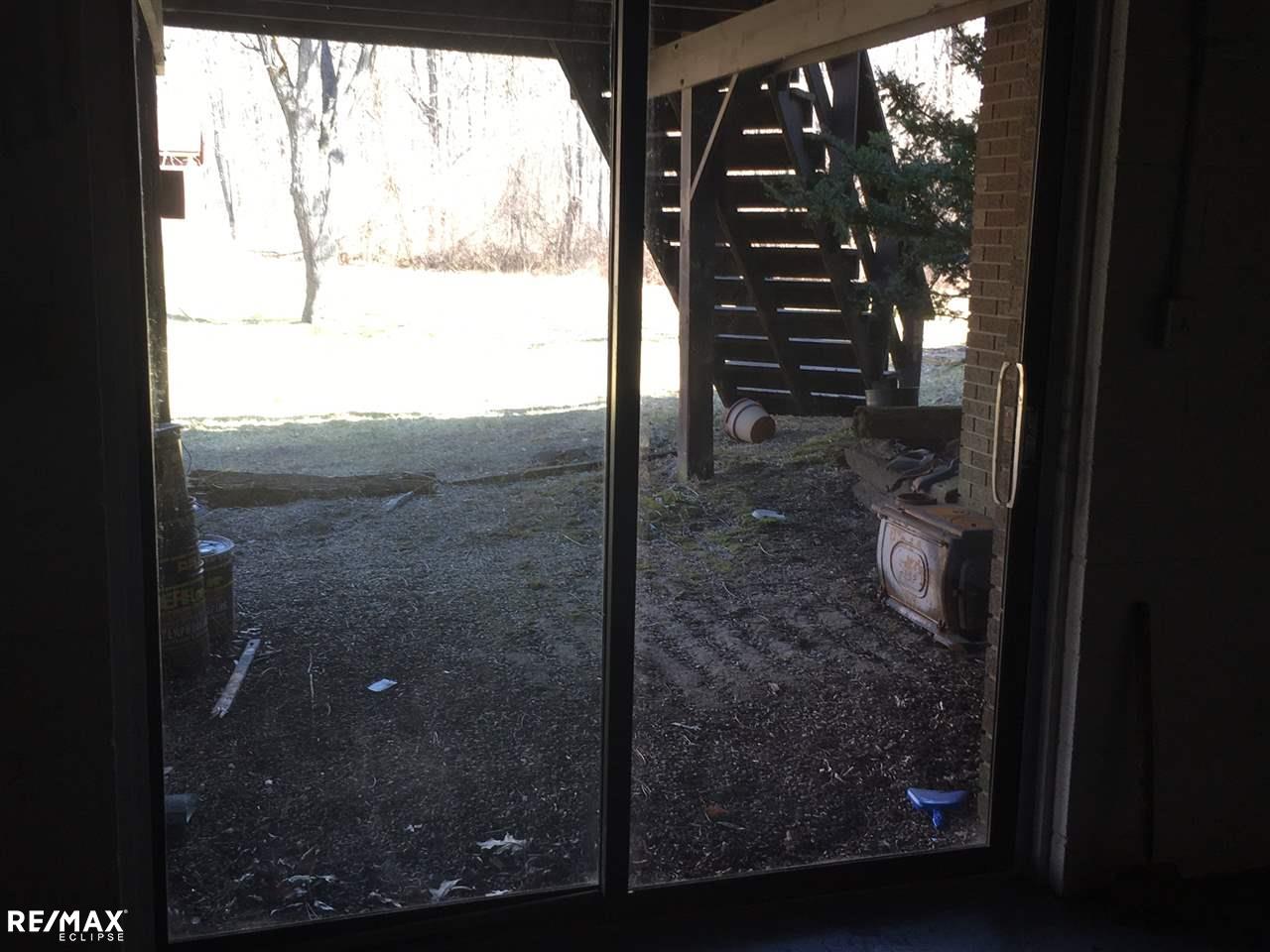1225 Frick Road Leonard, MI 48367 - Photo 21 of 29 31318820-20.JPG