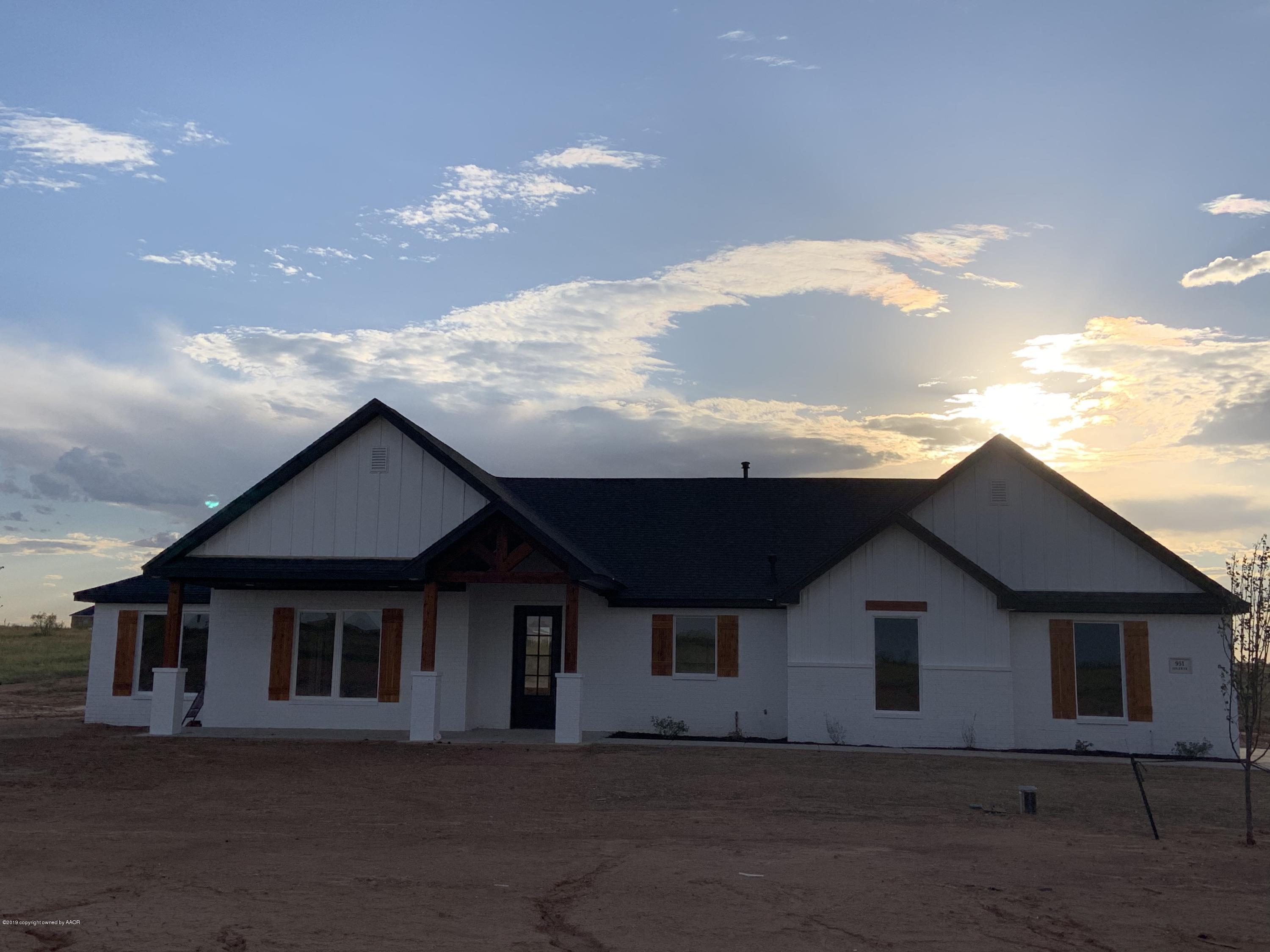 951 Idlerye Road Amarillo, TX 79124 - Photo 3 of 44 54345B6F-B4AA-4785-89D7-D34C2DB0B8F2