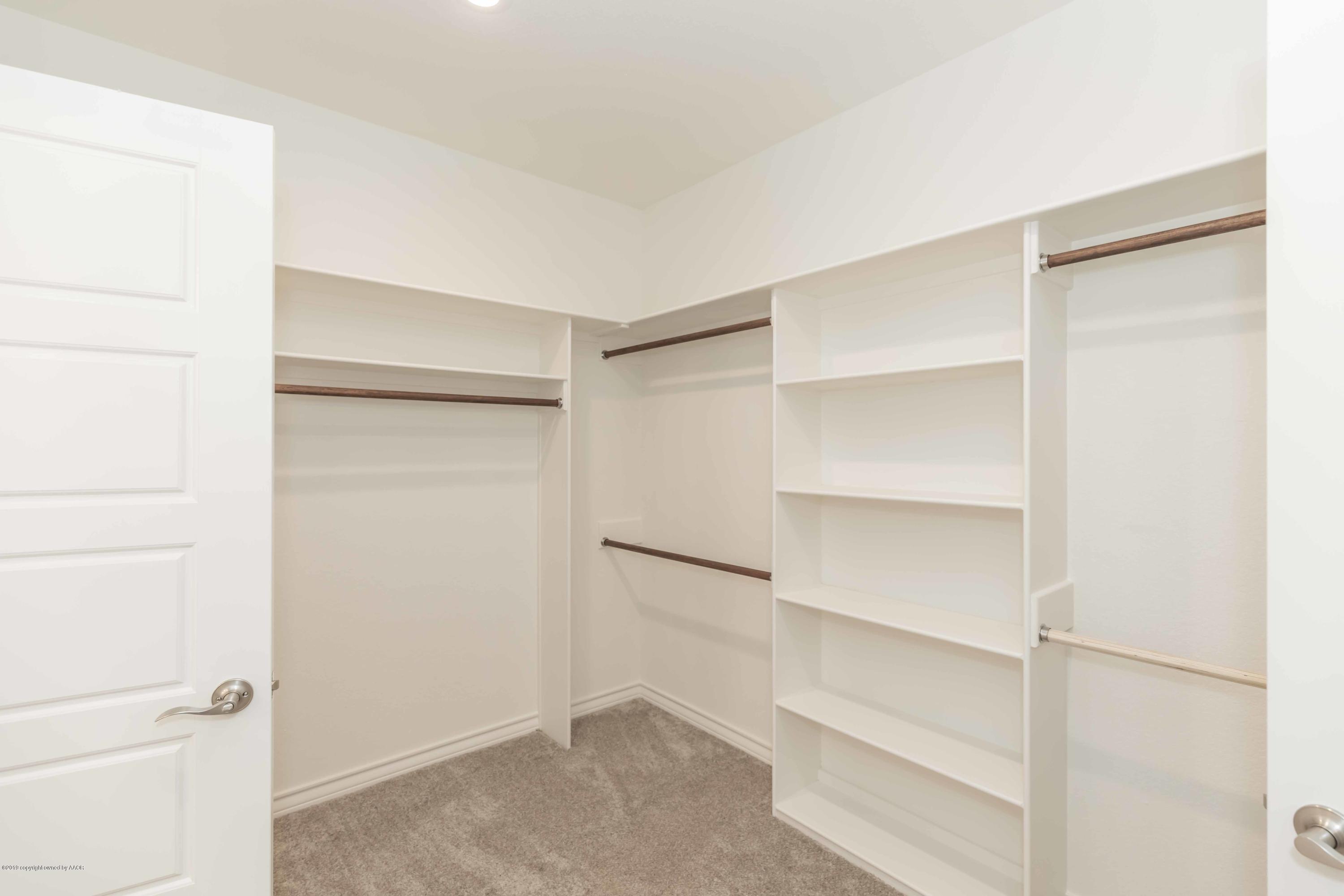 951 Idlerye Road Amarillo, TX 79124 - Photo 25 of 44 MASTER CLOSET VIEW 2
