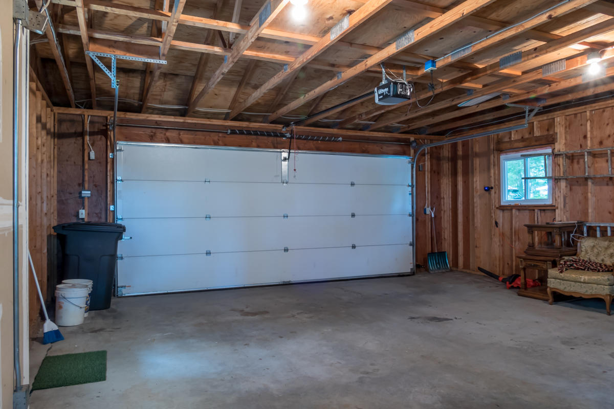 166 Lyons Point Road Gray, ME 04071 - Photo 40 of 42 40-Garage (1 of 2)