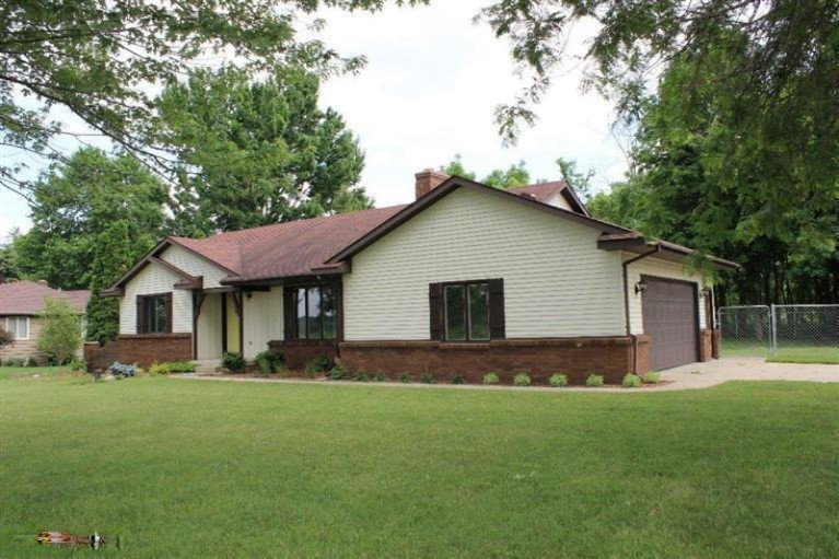 2070 Fillmore Street Jenison, MI 49428 - Photo 1 of 18 Primary Photo