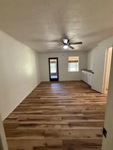 $529,000 | 325 An County Road 4271, Palestine, TX 75803