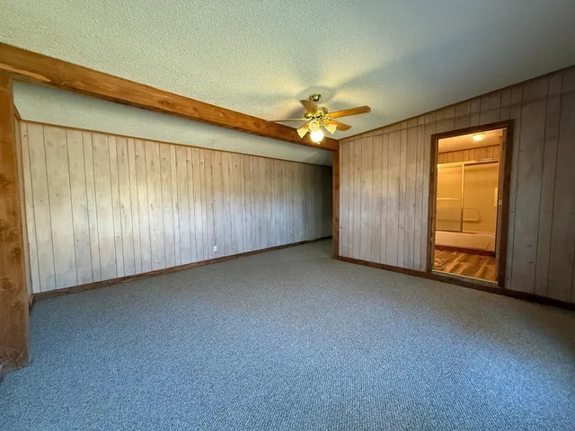 $529,000 | 325 An County Road 4271, Palestine, TX 75803