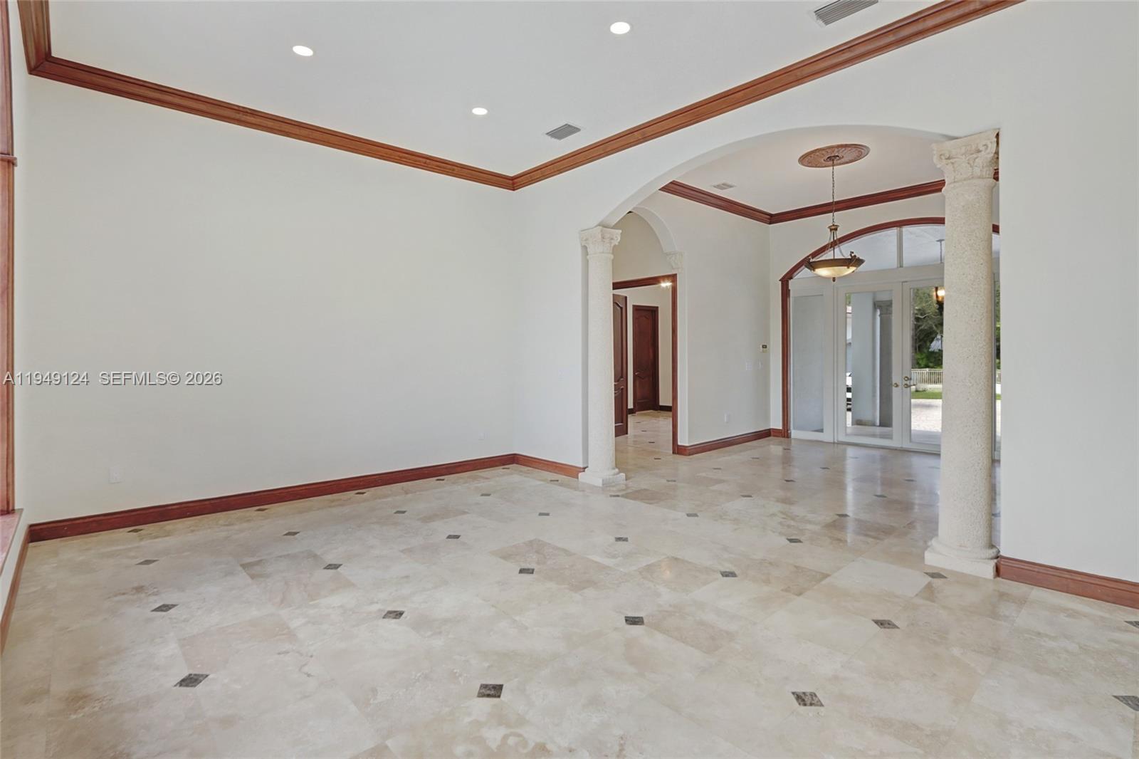 8480 Southwest 98th Street Miami, FL 33156 - Photo 6 of 60 Photo 6