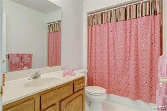 2 Wilson Ridge Court Chesterfield, MO 63005 - Photo 32 of 58 Gallery Image 32