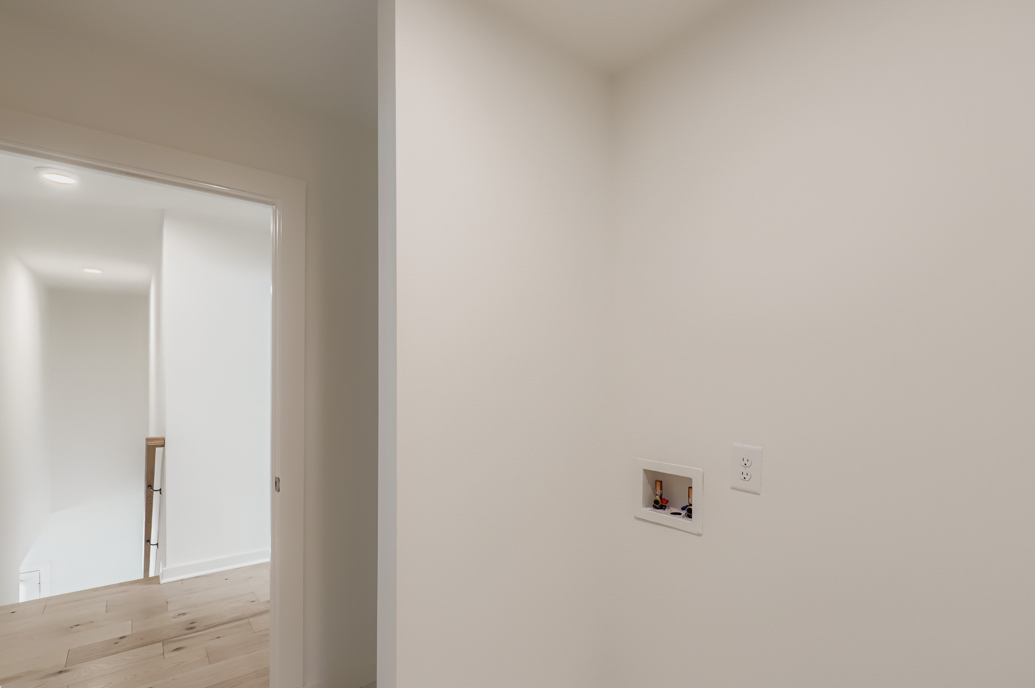 1121 Alcove Way Antioch, TN 37013 - Photo 20 of 25 a bathroom with a shower