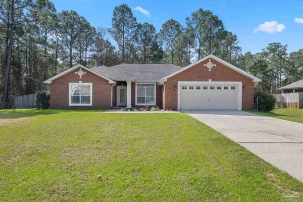 $2,400 | 6673 Redfield Street, Navarre, FL 32566