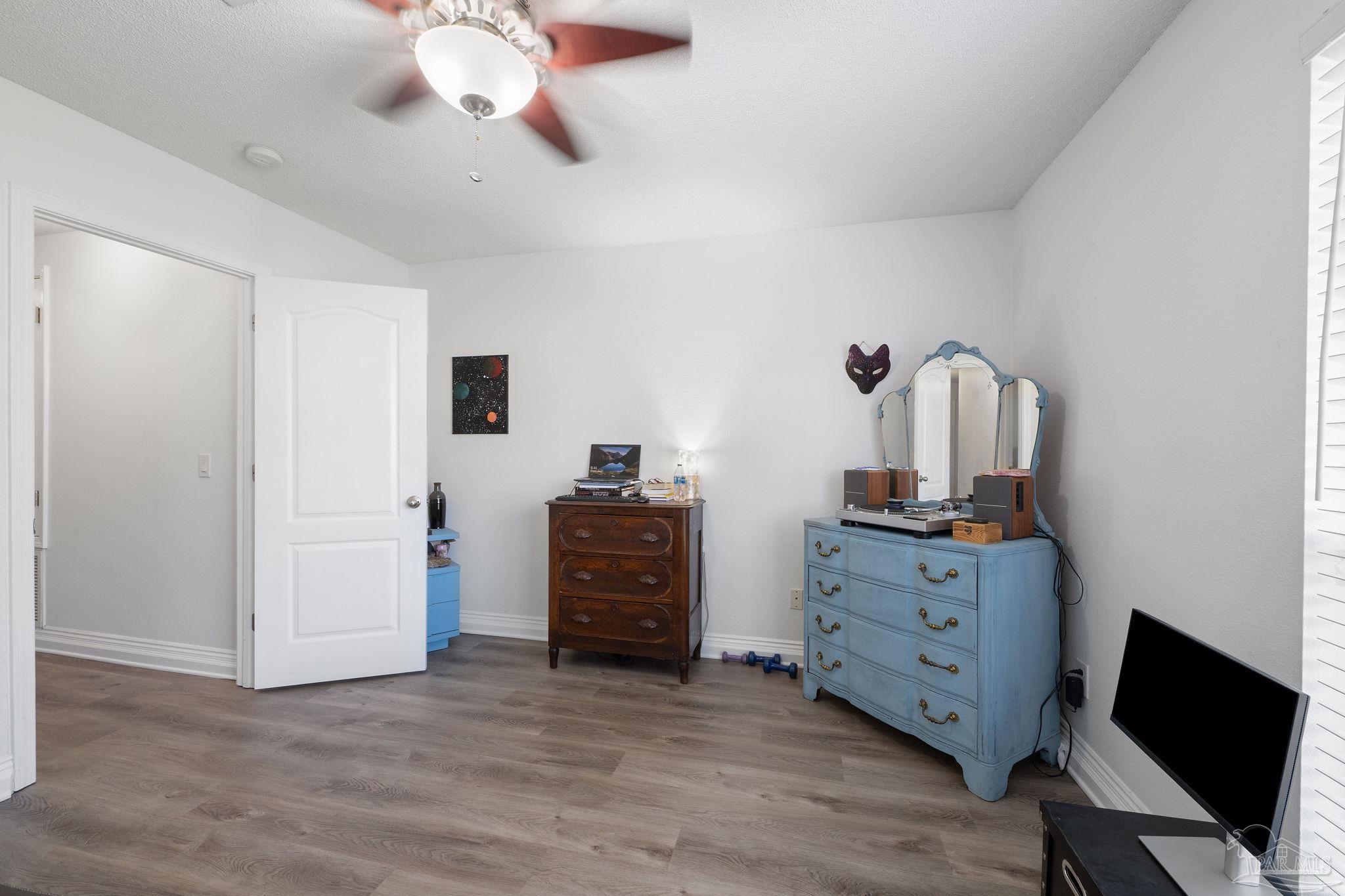 6673 Redfield Street Navarre, FL 32566 - Photo 11 of 36