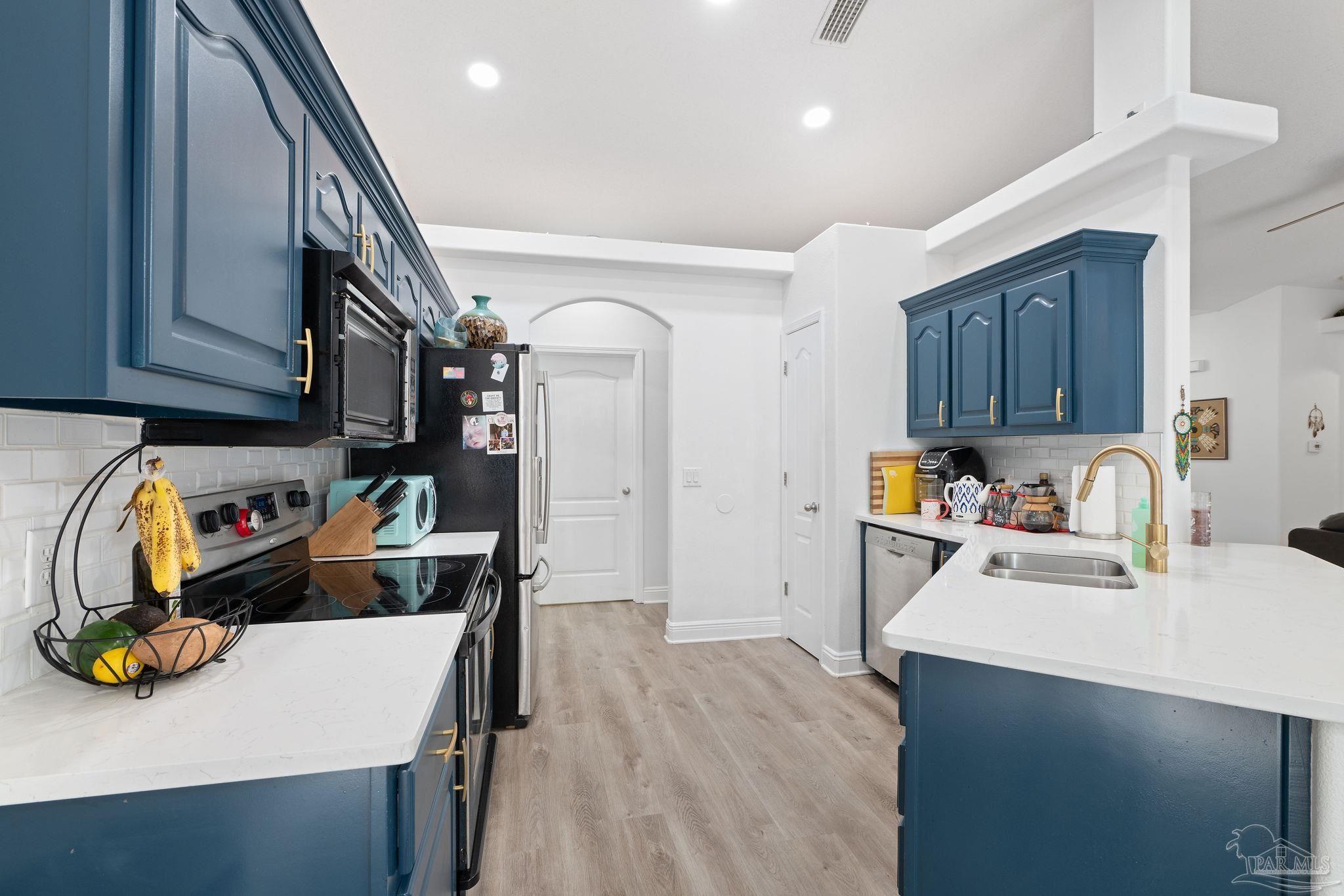 6673 Redfield Street Navarre, FL 32566 - Photo 14 of 36