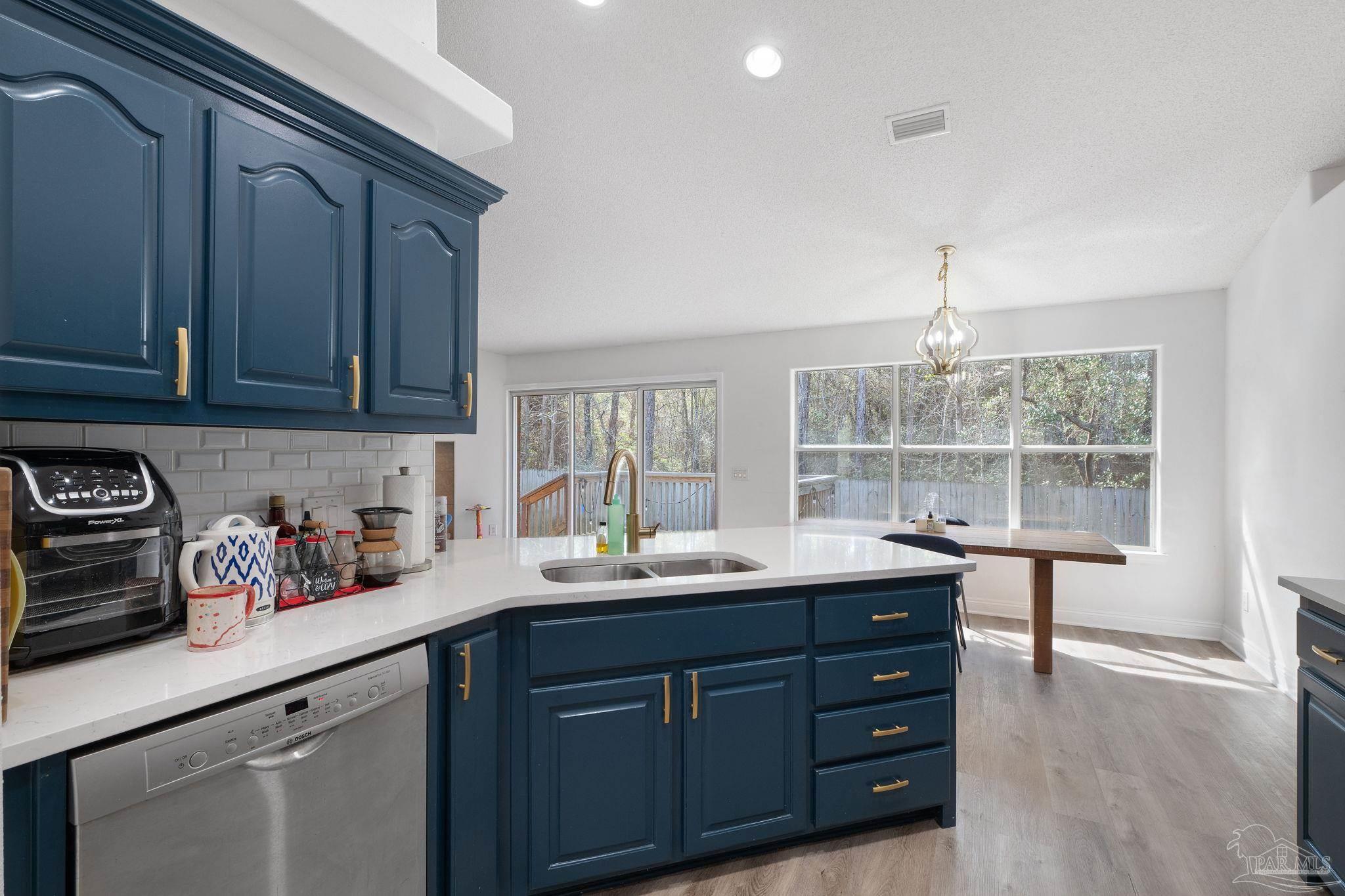 6673 Redfield Street Navarre, FL 32566 - Photo 16 of 36