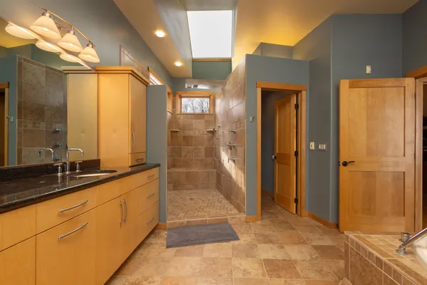 $1,569,000 | 25809 Emerald Drive, Pelican Rapids, MN 56572