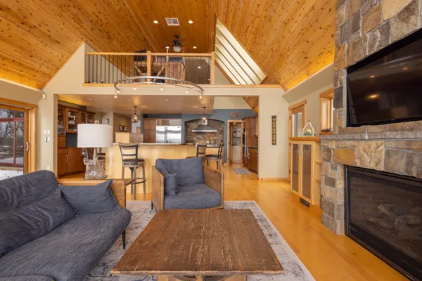 $1,569,000 | 25809 Emerald Drive, Pelican Rapids, MN 56572