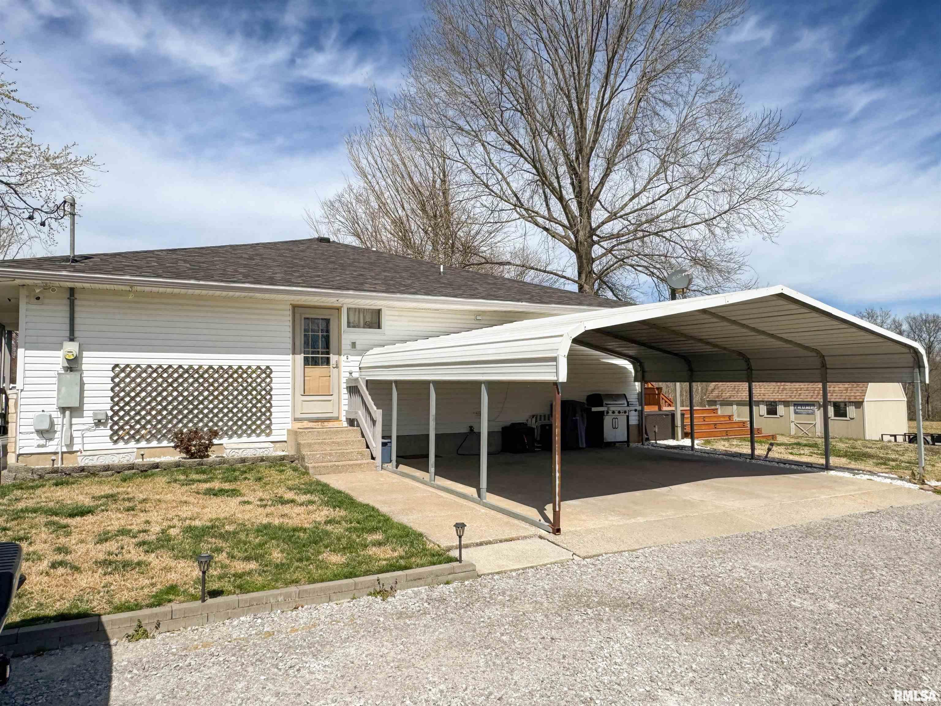 310 Williford Road Jonesboro, IL 62952 - Photo 8 of 43 Gallery Image 8