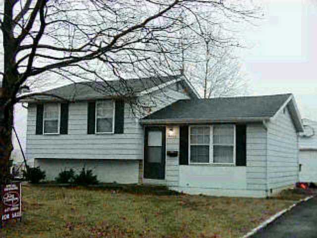 3489 Oakcrest Road Columbus, OH 43232 - Photo 1 of 1 Gallery Image 1