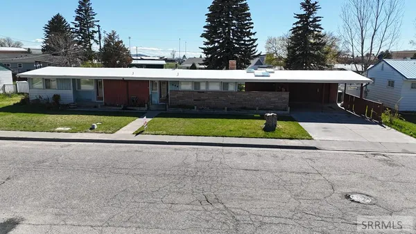 $339,900 | 600 Curtis Street, Blackfoot, ID 83221