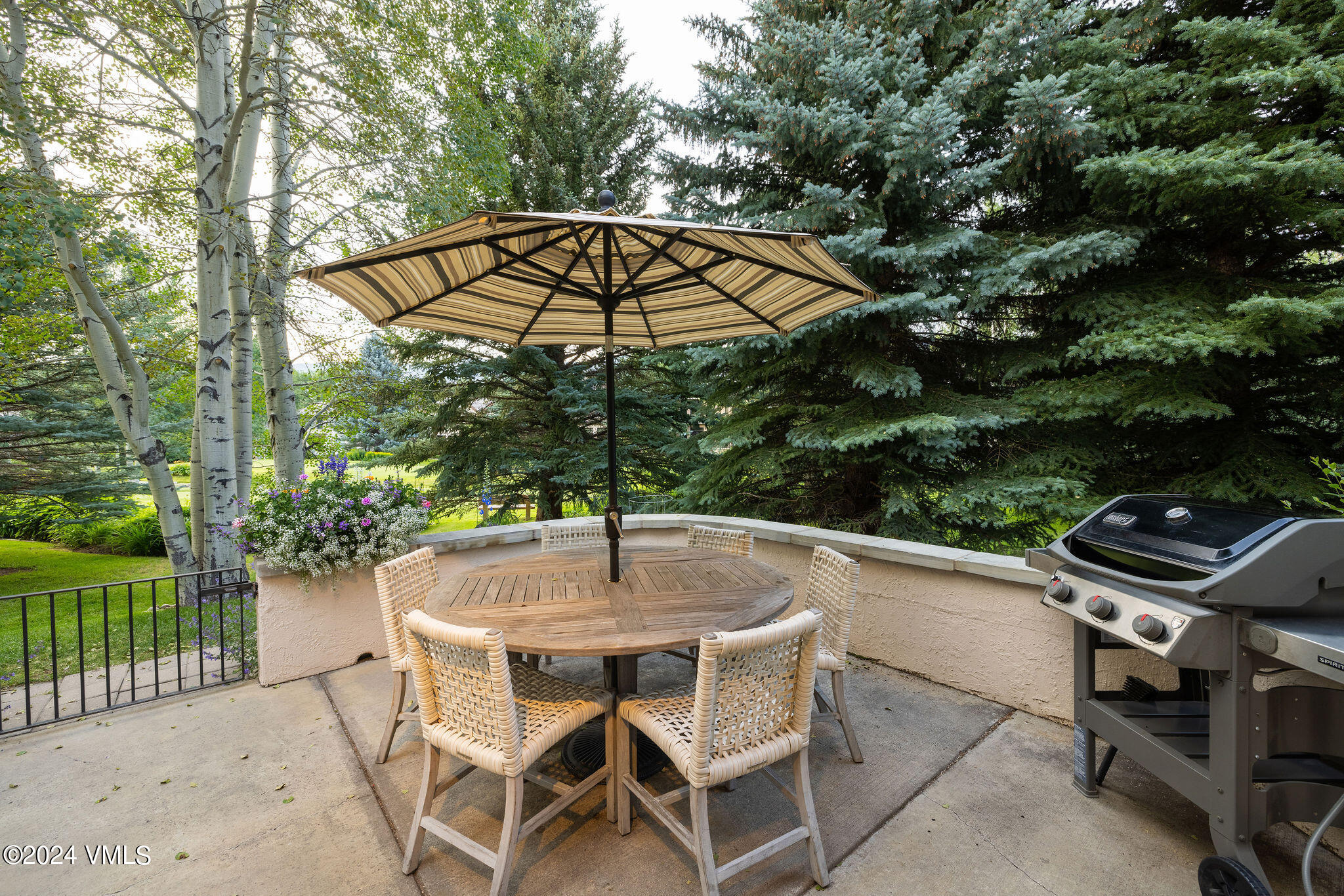 91 Ambleside Place Edwards, CO 81632 - Photo 21 of 28 an outdoor space with patio and outdoor seating