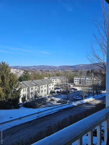 $2,550 | 20 Lexington Hills Road, Unit 10, Harriman, NY 10926