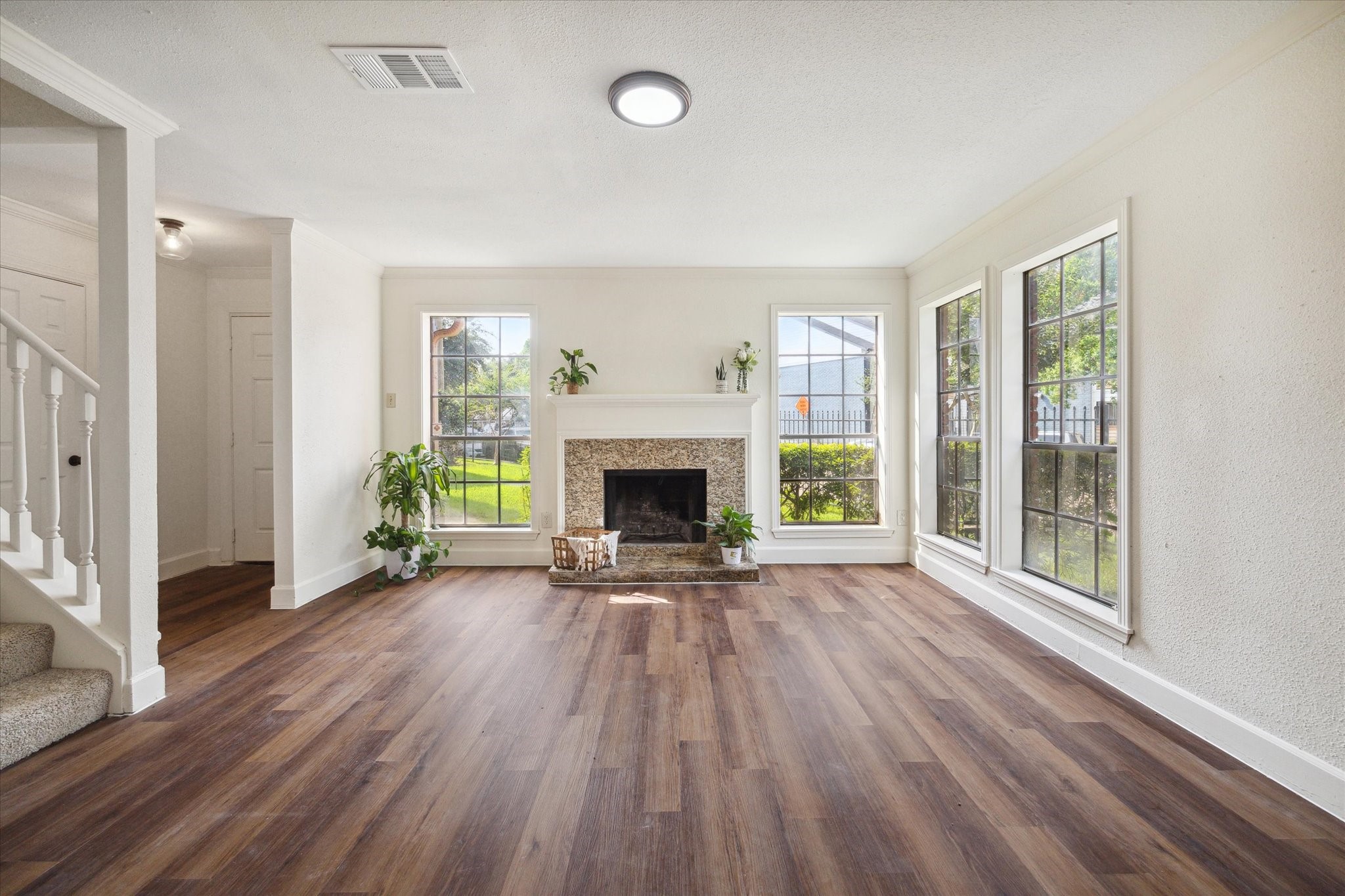 2211 South Kirkwood Road, Unit 17 Houston, TX 77077 - Photo 5 of 23