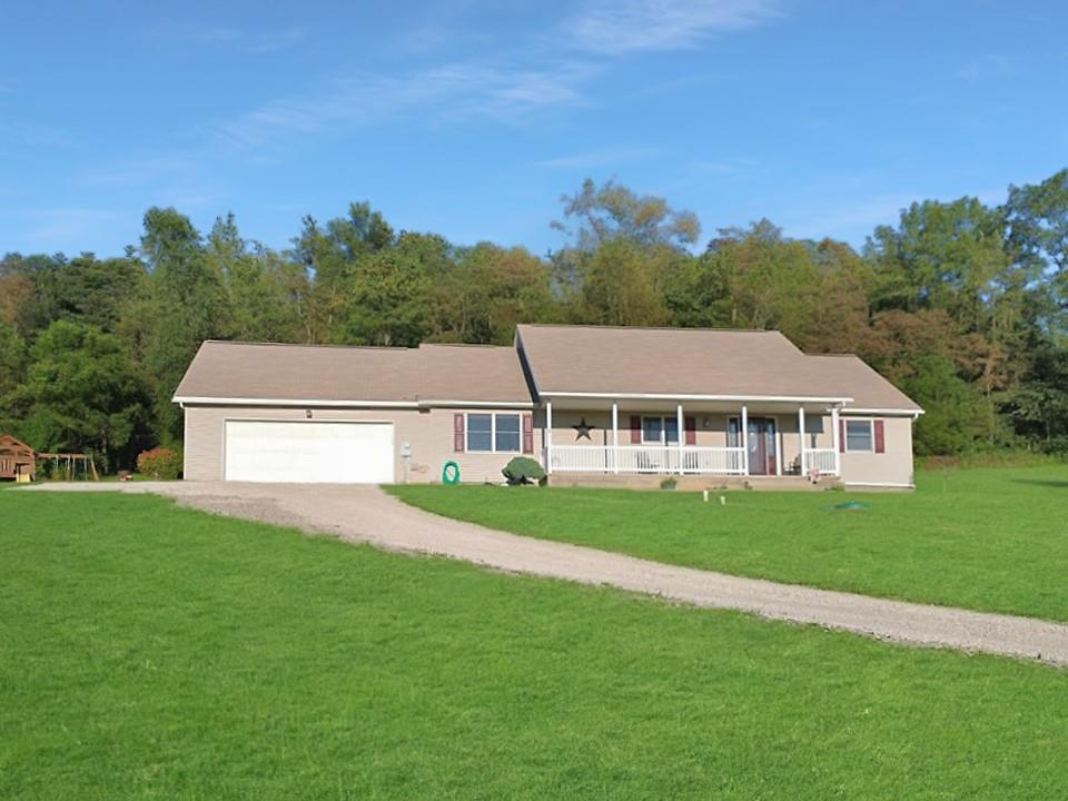 347 Eldersville Road Burgettstown, PA 15021 - Photo 2 of 25 Gallery Image 2