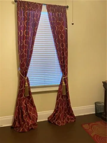 $2,000 | 5226 Annunciation Street, New Orleans, LA 70115