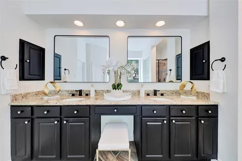 $995,000 | 4401 Mira Vista Drive, Frisco, TX 75034