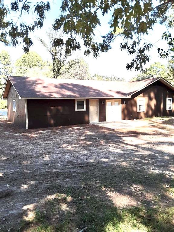 10495 Fm 346 Street West Flint, TX 75762 - Photo 3 of 19 a view of a house with a yard